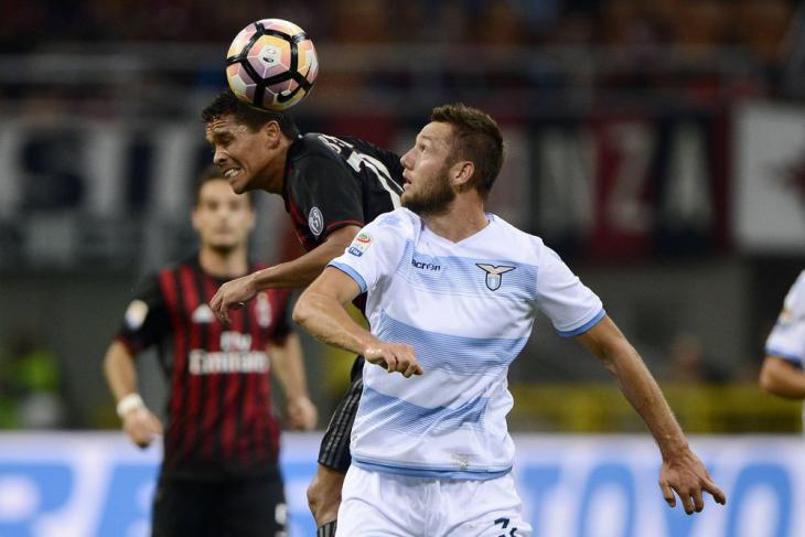 Стефан Де Врей Карлос Бакка