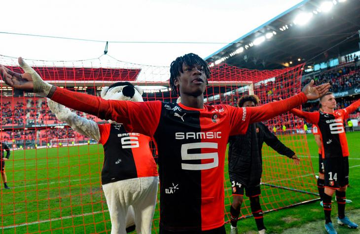 Эдуардо Камавинга