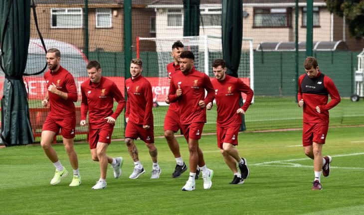 Тренер «Ливерпуля» Юрген Клопп поприветствовал бунтаря Филиппе Коутиньо после возвращения с международного перерыва