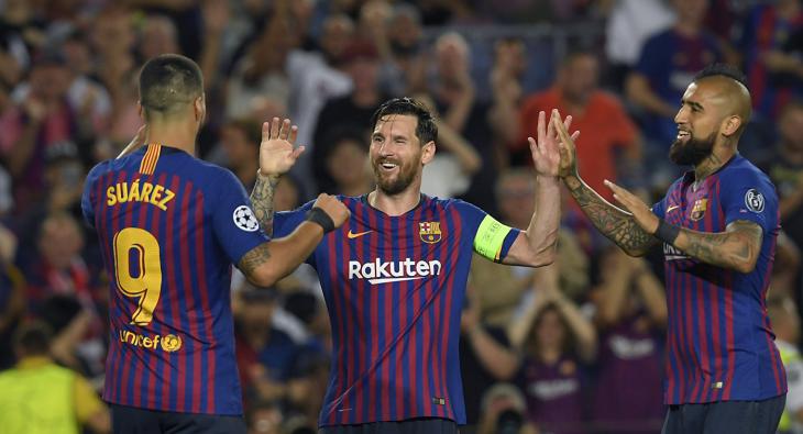 Луис Суарес, Лионель Месси и Артуро Видаль