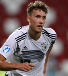 Лука Вальдшмидт