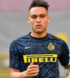 Лаутаро Мартинес