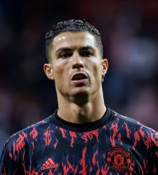 Срочно: Роналду возвращается в Манчестер для переговоров