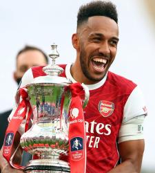 Пьер-Эмерик Обамеянг