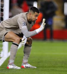 «Ньюкаслу» нужен вратарь за 60 000 000 евро