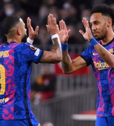 «Барса» выбирает: либо Обаменянг, либо Депай