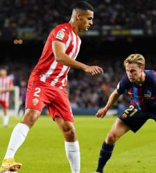 «Барселоне» нужен защитник, который заработал ей пенальти 