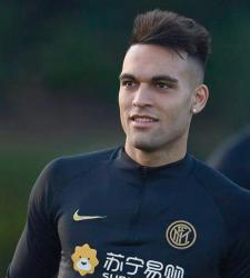 Лаутаро Мартинес