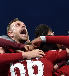 Ливерпуль празднует победу над Барселоной