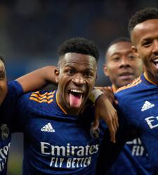 «Реал» продлил контракты сразу с тремя игроками