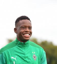 Денис Закария