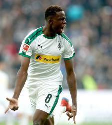 Денис Закария