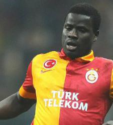 Эммануэль Эбуэ 365x220