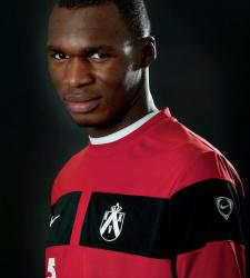 Кристиан Бентеке 401x604