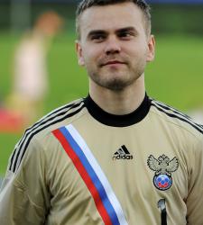 Игорь Акинфеев 800x1151