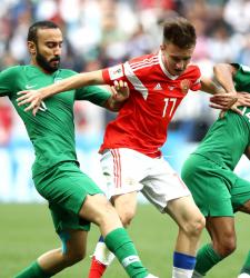 Александр Головин